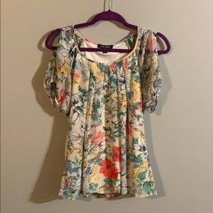 Roz & Ali Floral Flowy Cold Shoulder Blouse